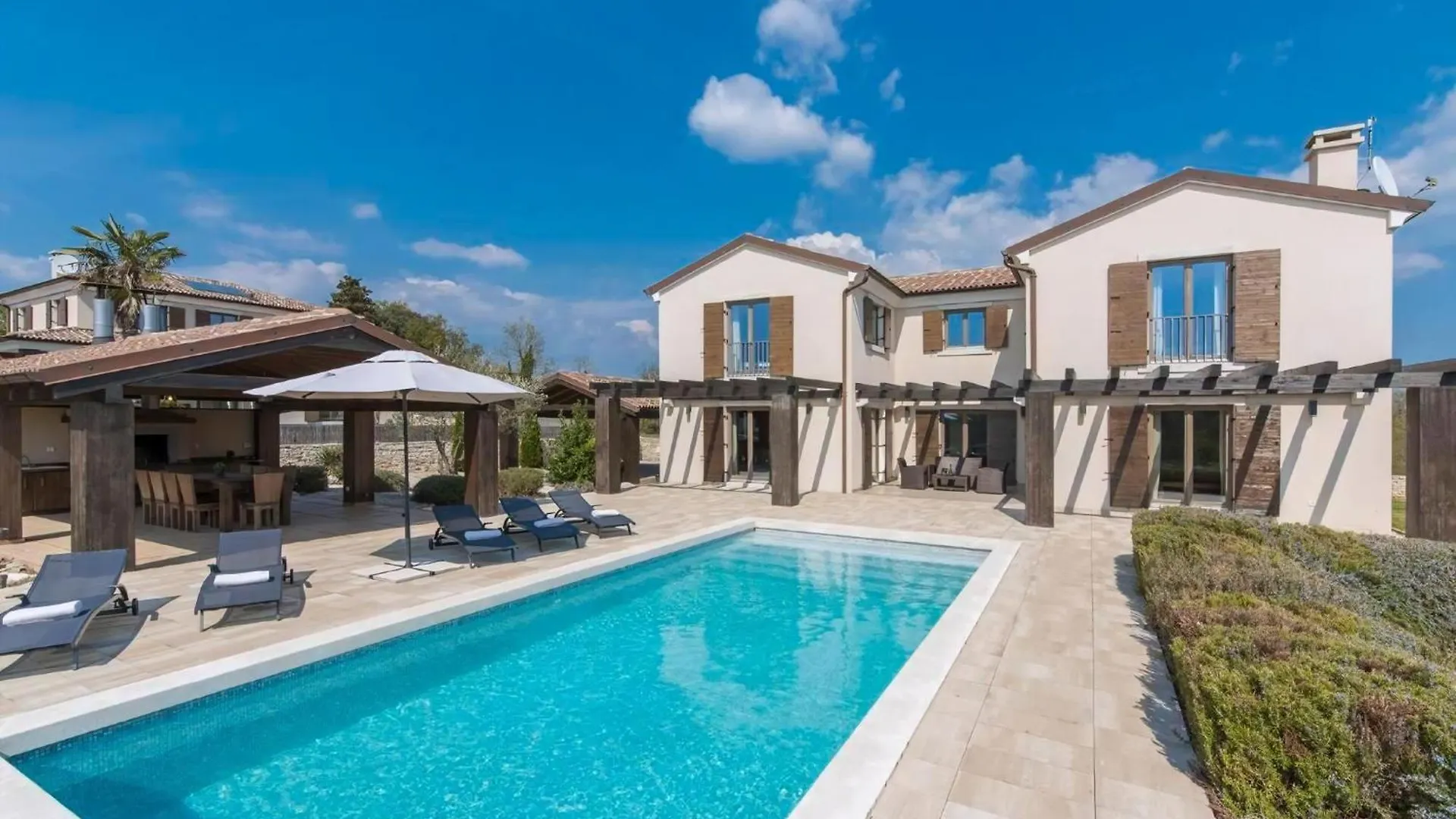Villa Santi Butkovići 度假居